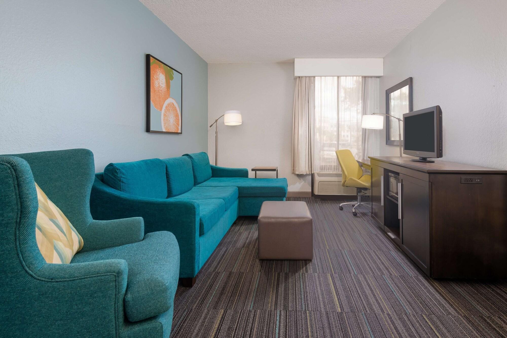 Hampton Inn Orlando Near Universal Blv/International Dr Exterior photo