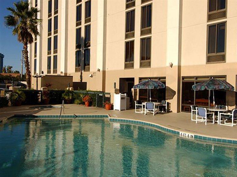 Hampton Inn Orlando Near Universal Blv/International Dr Exterior photo