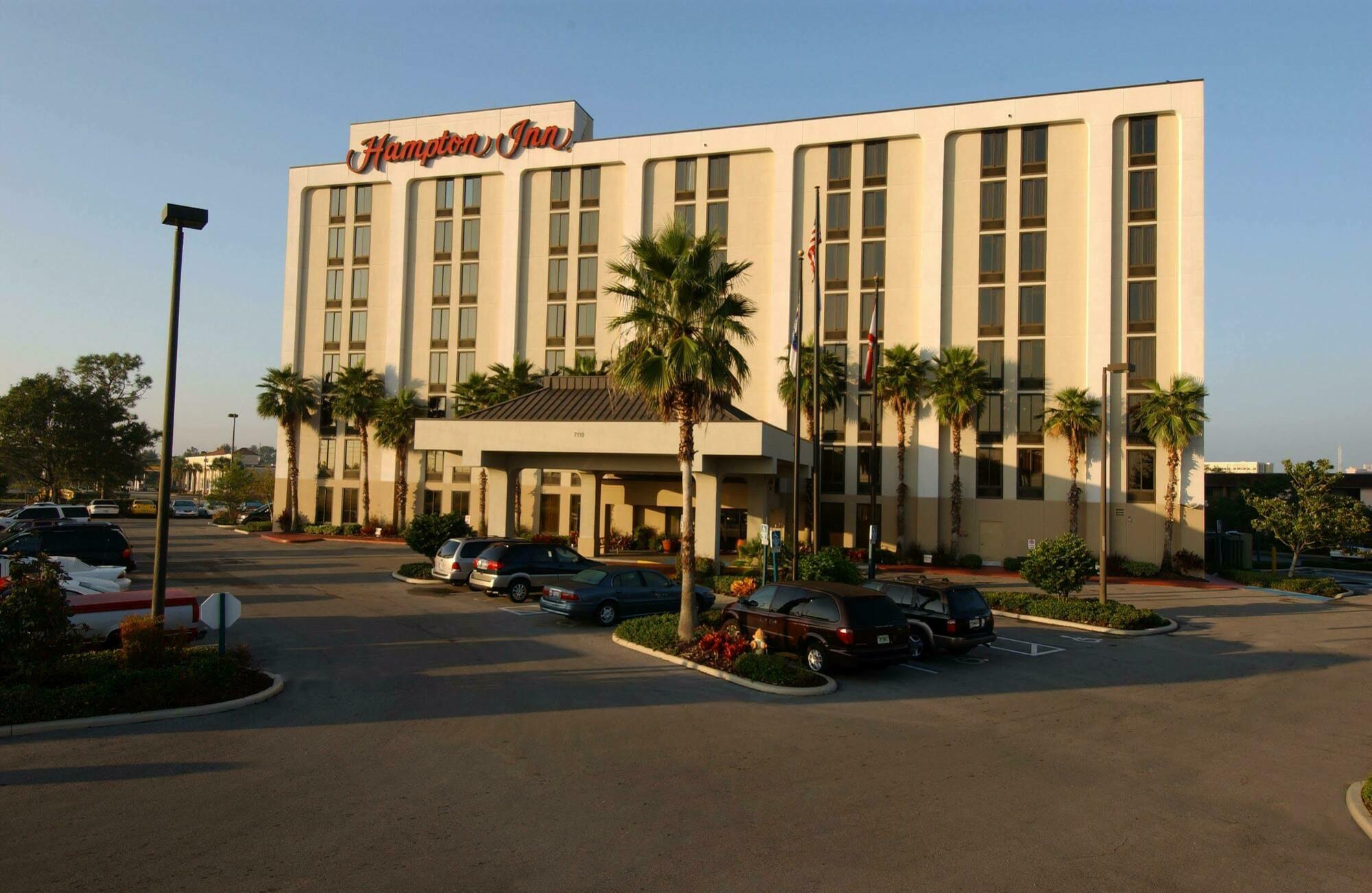 Hampton Inn Orlando Near Universal Blv/International Dr Exterior photo